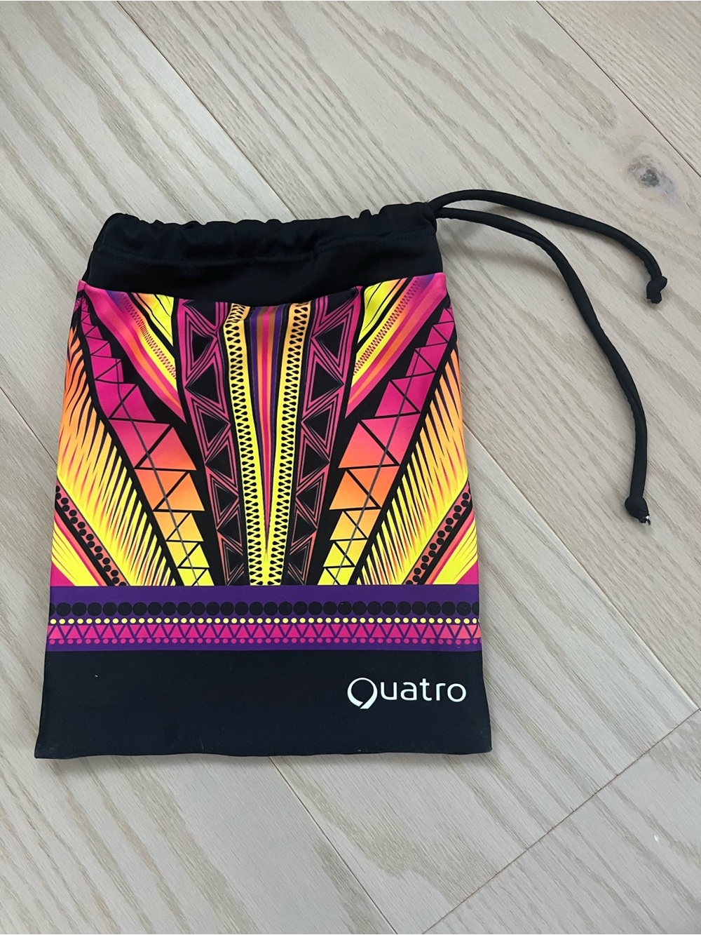Quatro Gymnastics Grip Bag - Neon Pink & Yellow Tribal Print